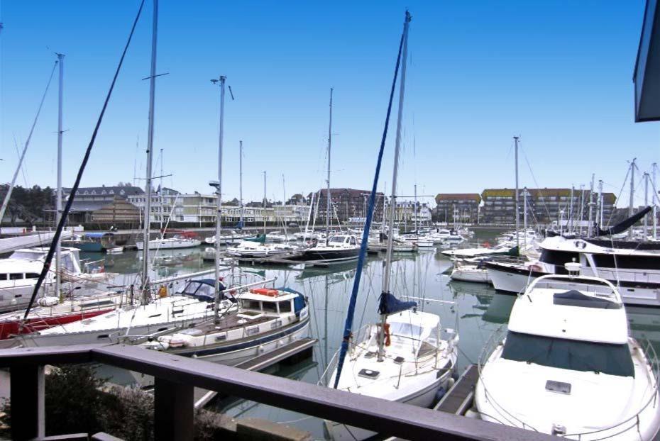 Apartmán Le Loft-Boat Deauville Exteriér fotografie